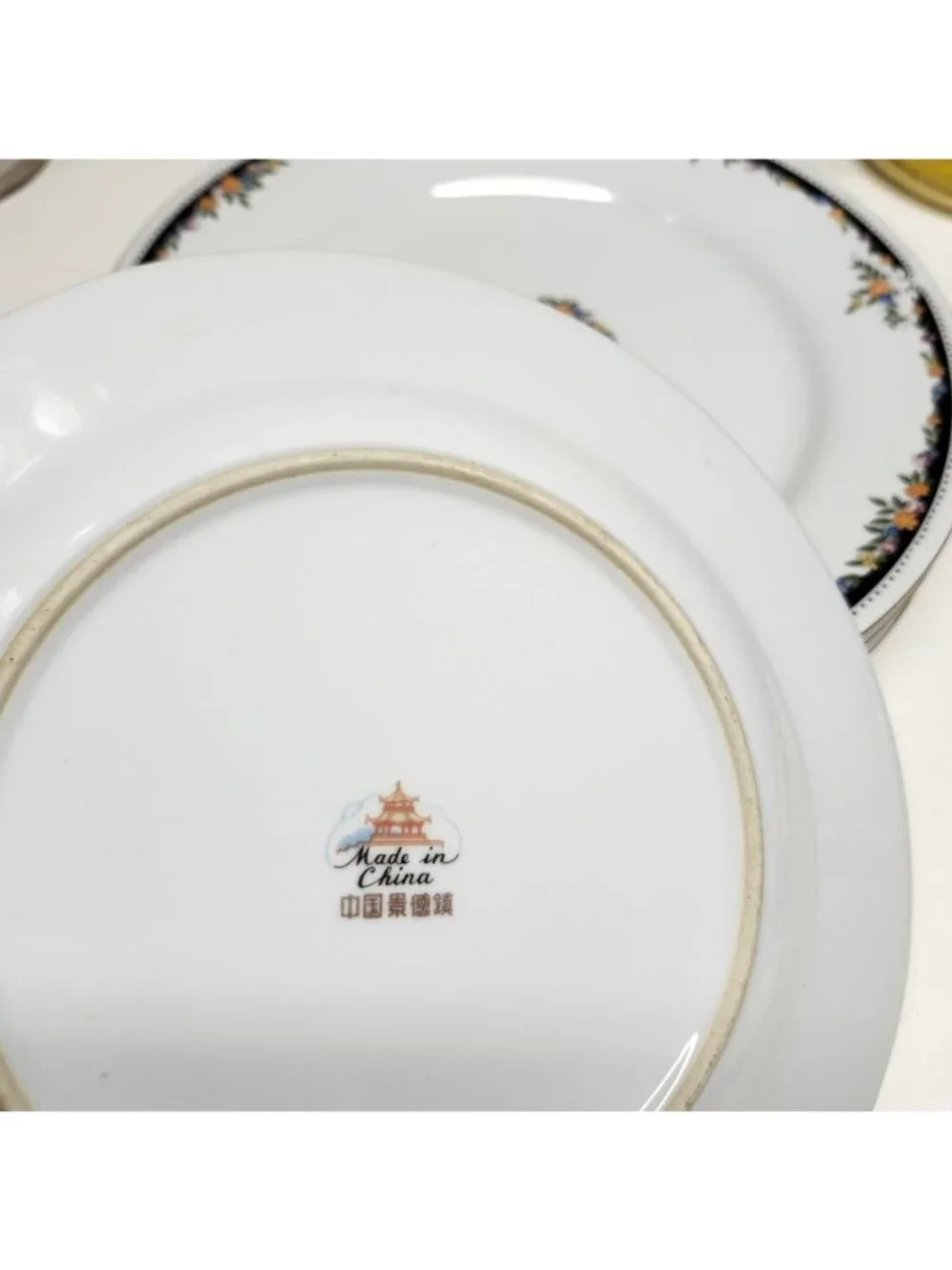 4- Fine China 10